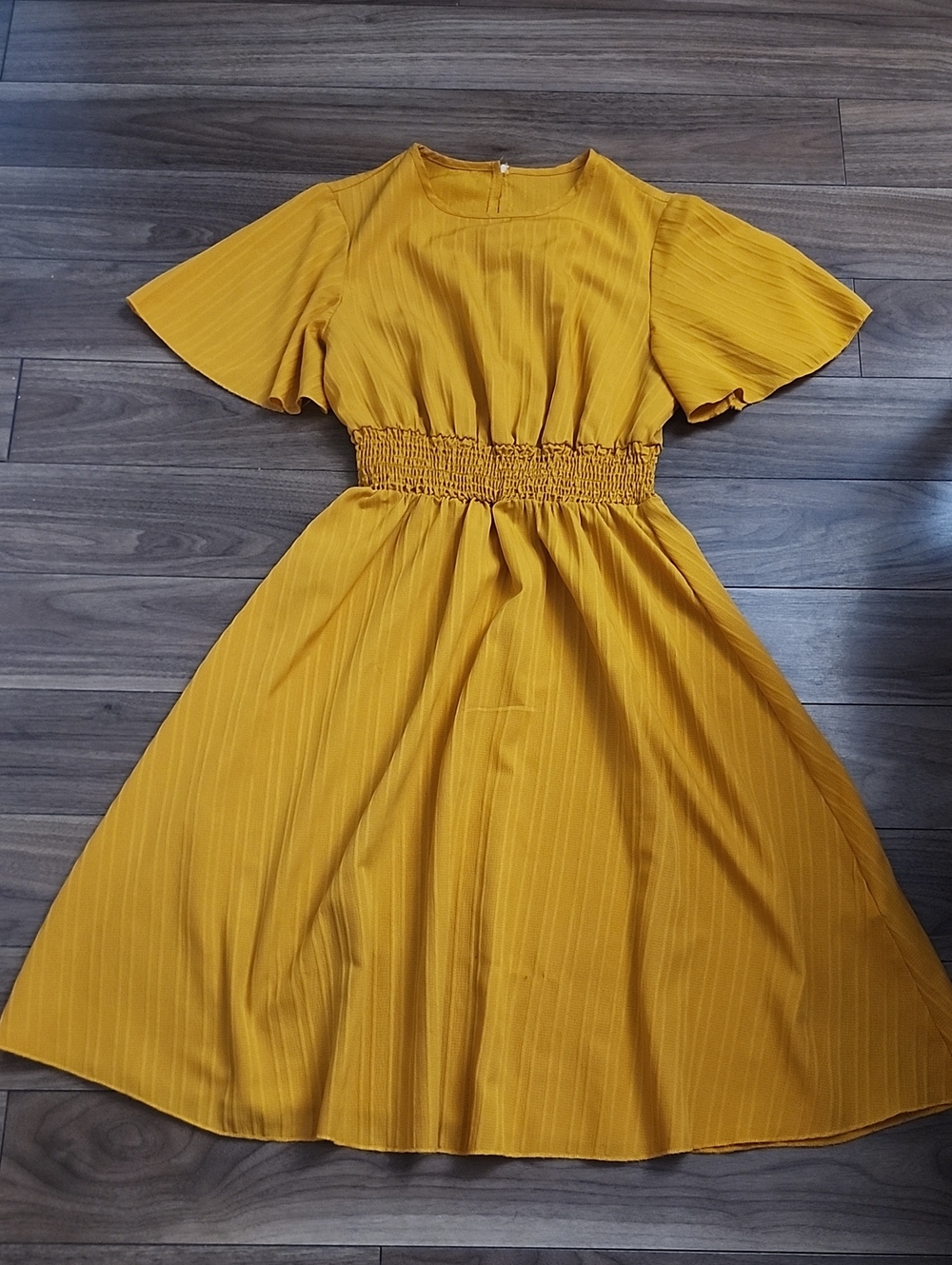 🔥CUTE Dress Otange Yellow Tone Smocked Waist Fit-and-Flare